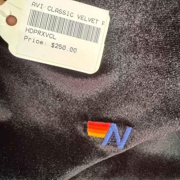 Aviator nation black velour velvet hoodie size small new with tag ! - Picture 3 of 3